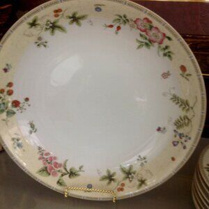 Set of 7 Wedgwood Fleur Soup/Pasta Bowls/Serving 9 1/4"D